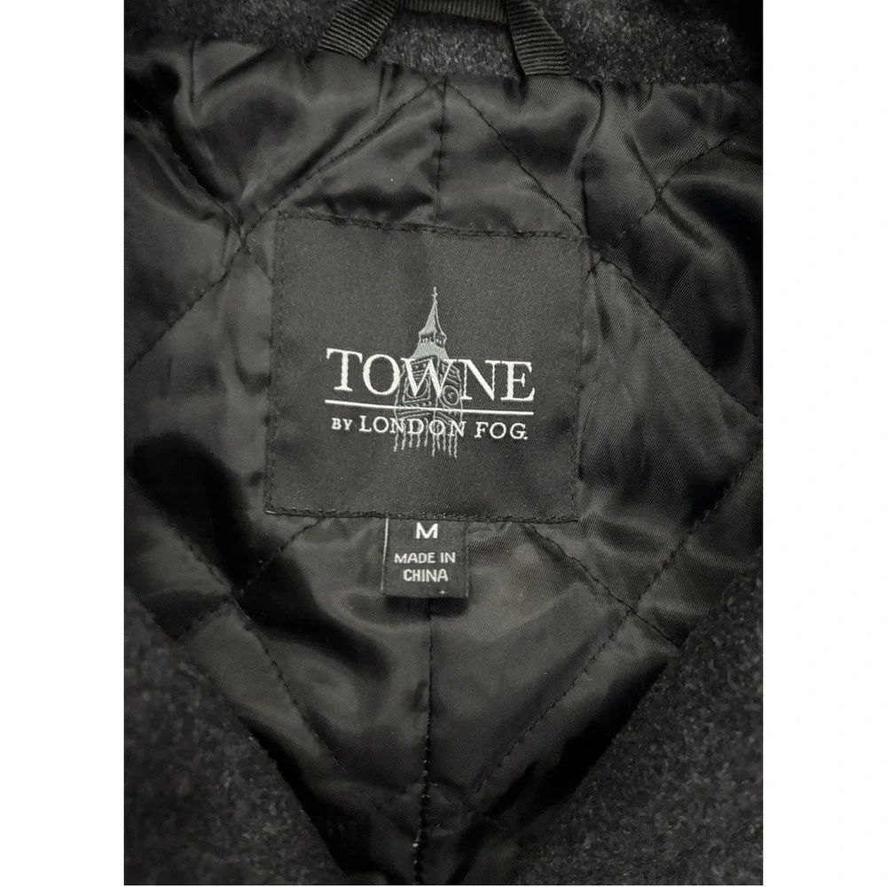 Towne by London Fog Peacoat Jacket Size Medium‎